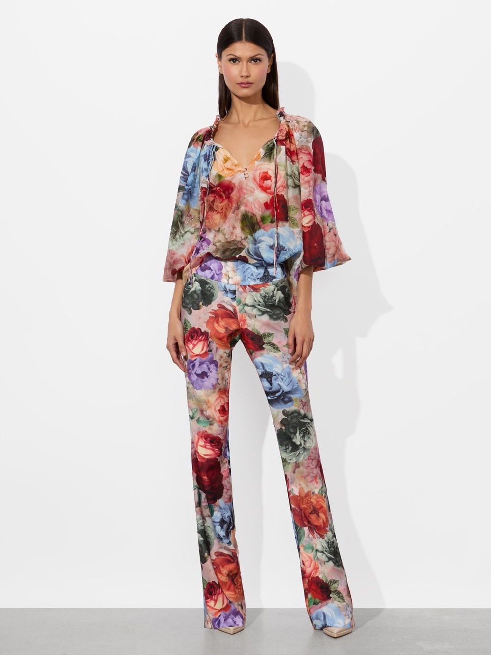 Olivia Bootcut Pants in Storm Floral